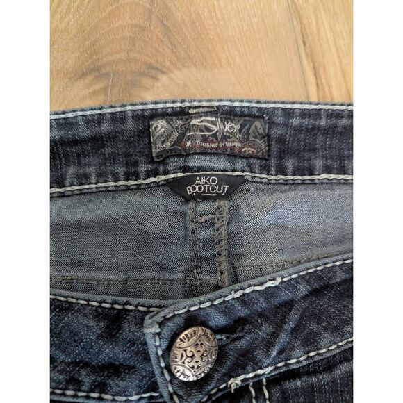 LONG Silver Aiko Mid Rise Jeans (33L) Bootcut EUC - Picture 3 of 12